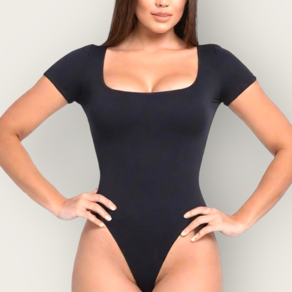 NWT Black Square neck short sleeved bodysuit with snap bottom cotton never worn